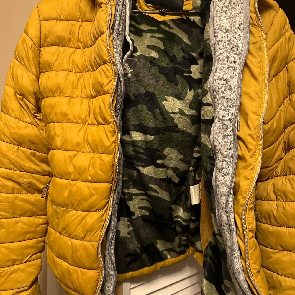 Yellow Puffer Jacket - Picture 3 of 5